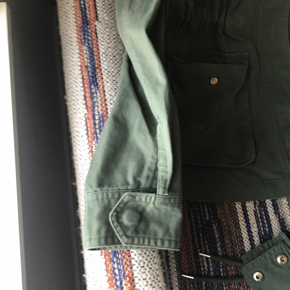 Spring jacket - Picture 4 of 8